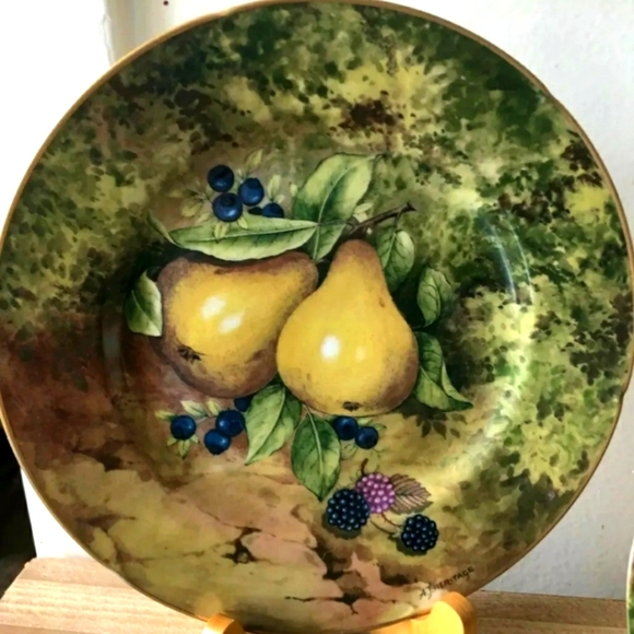 Beautiful Fruit Designed Plates by Rochard Limoges France.With  Artist signature - Picture 6 of 11